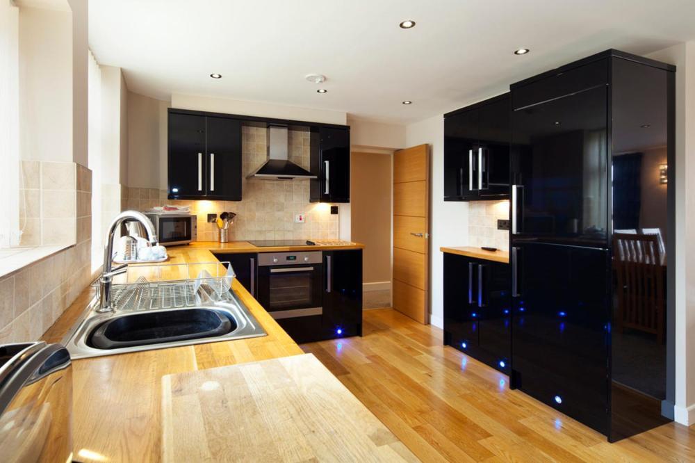 Queens Mansions: Empress Suite Blackpool Bagian luar foto